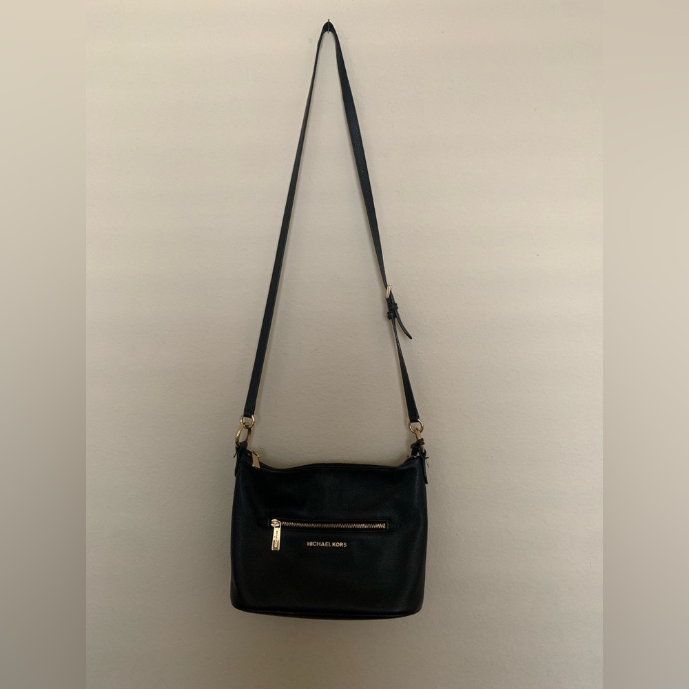 Black Michael Kors purse